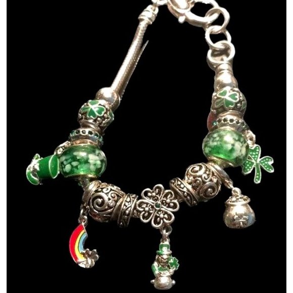 Shamrock Charm Bracelet Beaded Rainbow Pot of Gold Leprechaun St Patrick… - Picture 2 of 12